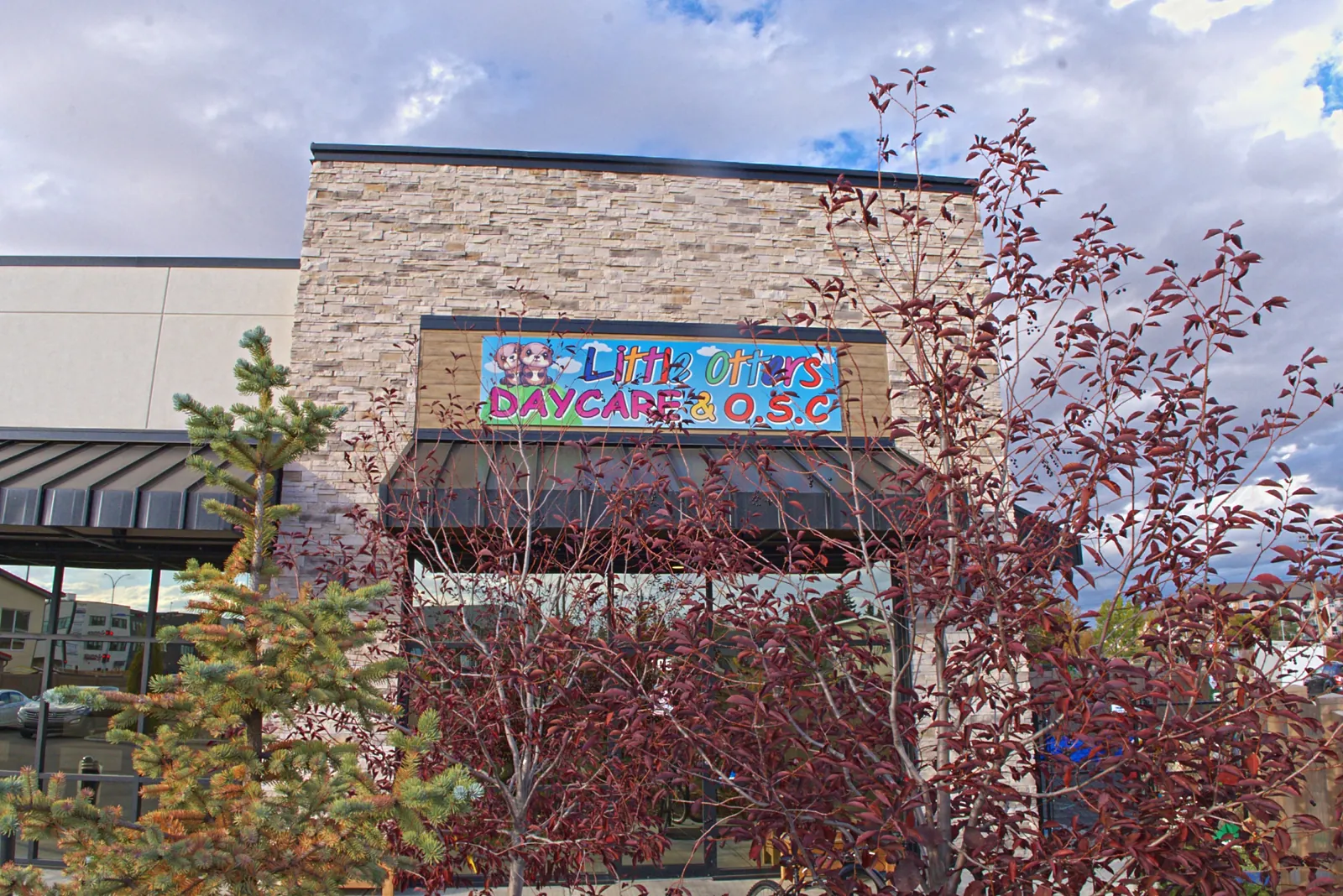 Little Otters storefront in Leduc